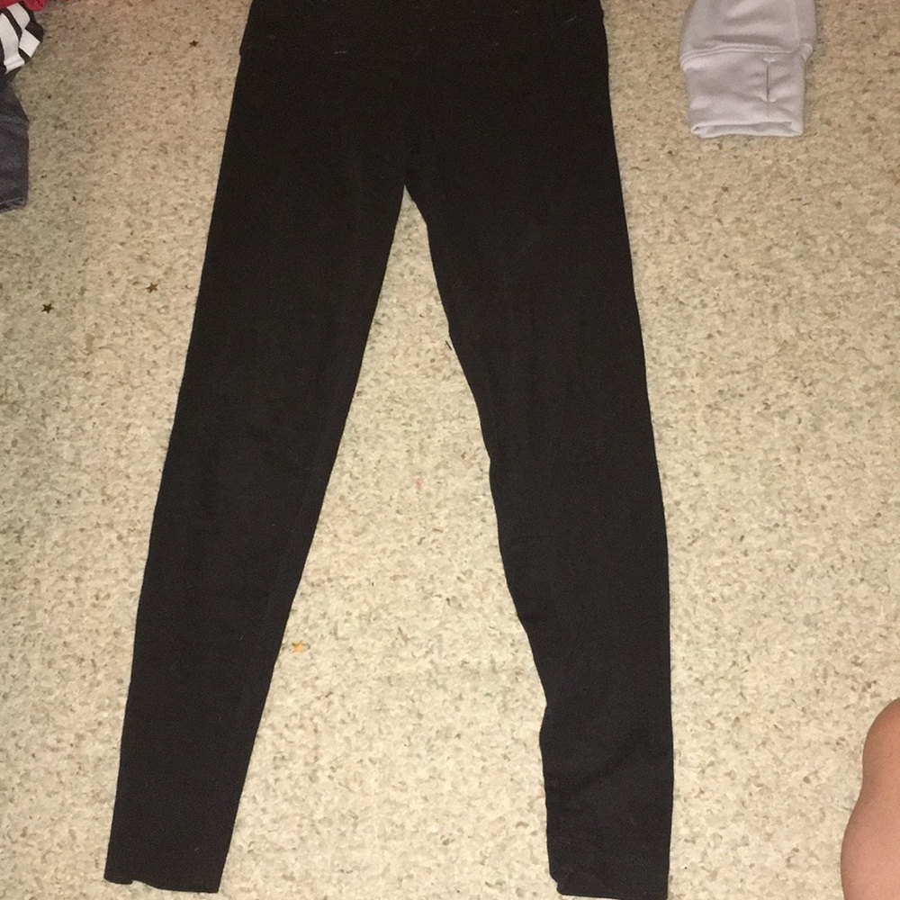 PINK YOGA PANTS